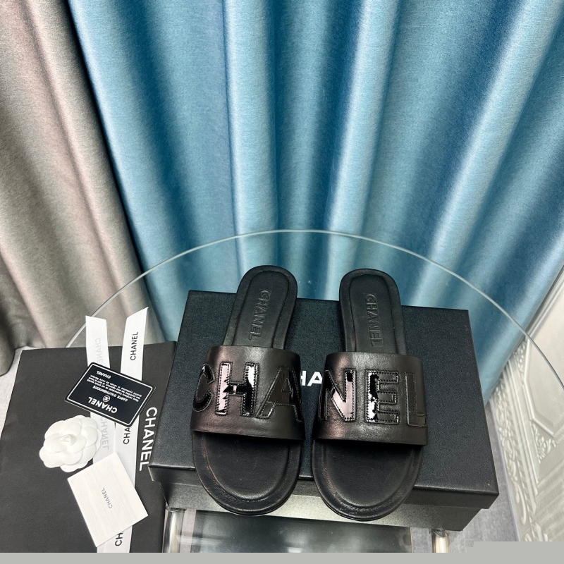 Ch*el slippers